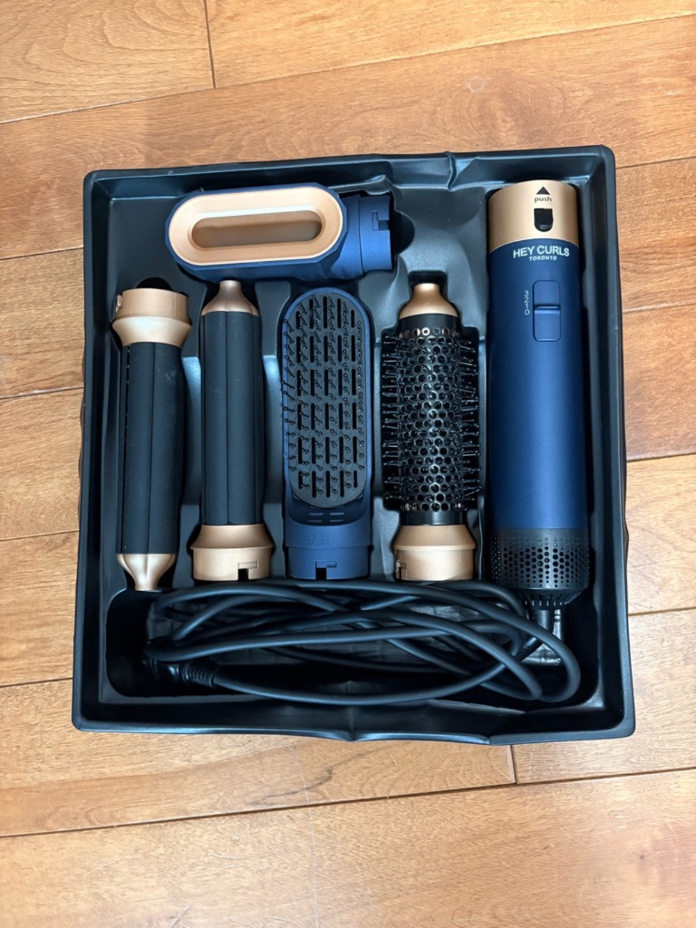 Hey Curls Toronto multi-styler hair dryer